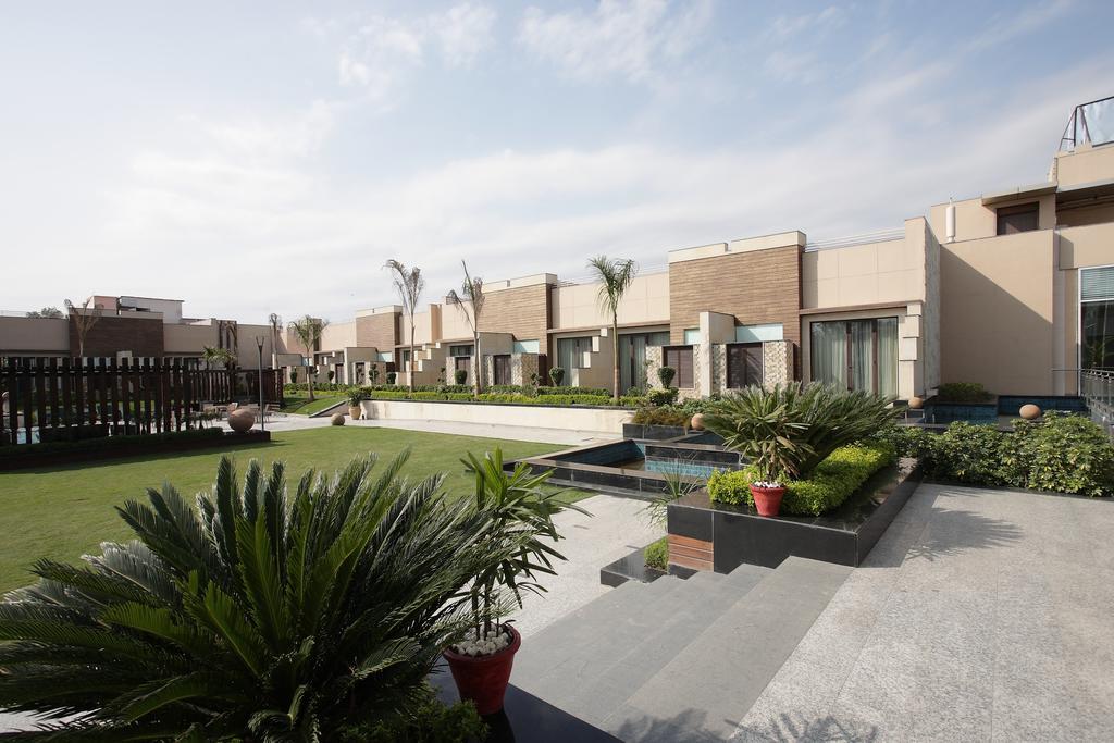 Oodles Hotel New Delhi Eksteriør billede
