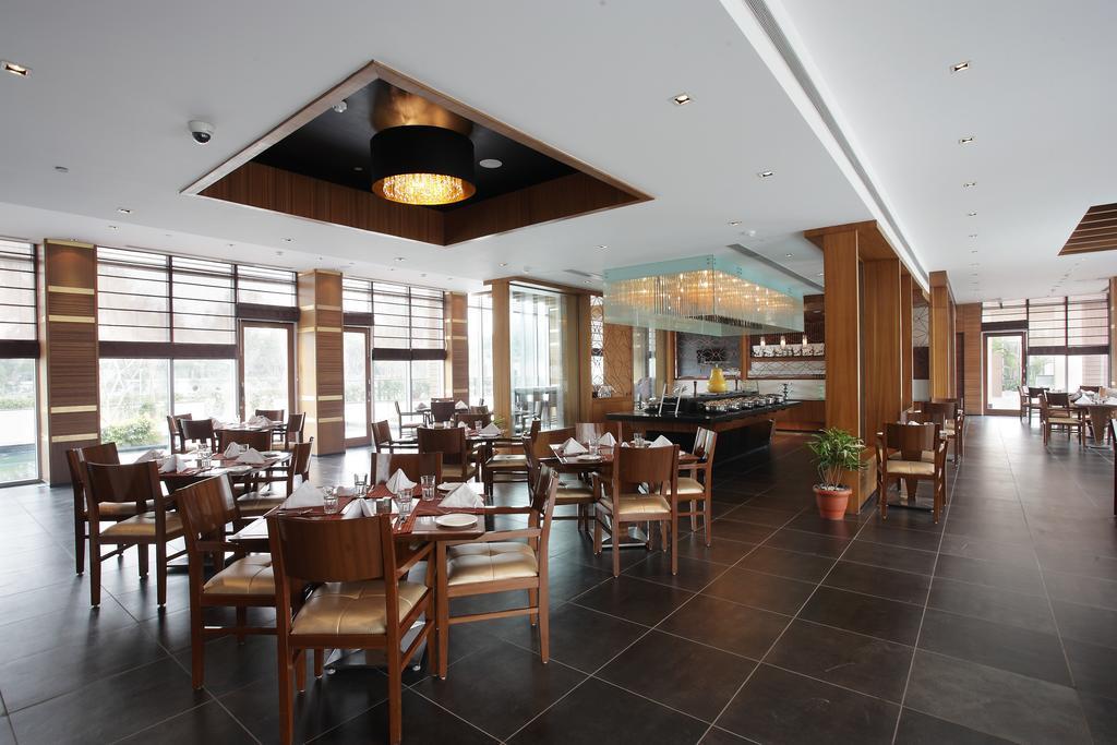 Oodles Hotel New Delhi Eksteriør billede