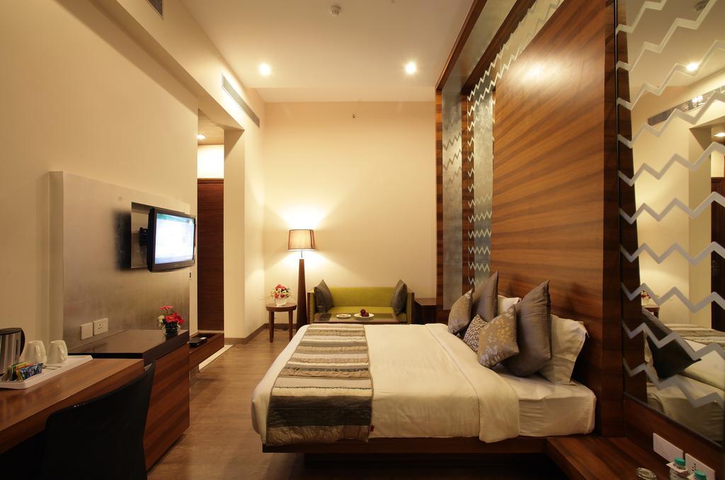 Oodles Hotel New Delhi Eksteriør billede